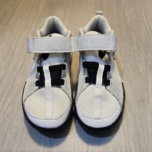 Nike Kyrie Flytrap 6 PS 'White Black' 13.5C